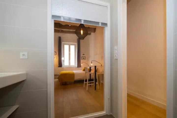 Design Suites Vieux Port マルセイユ エクステリア 写真