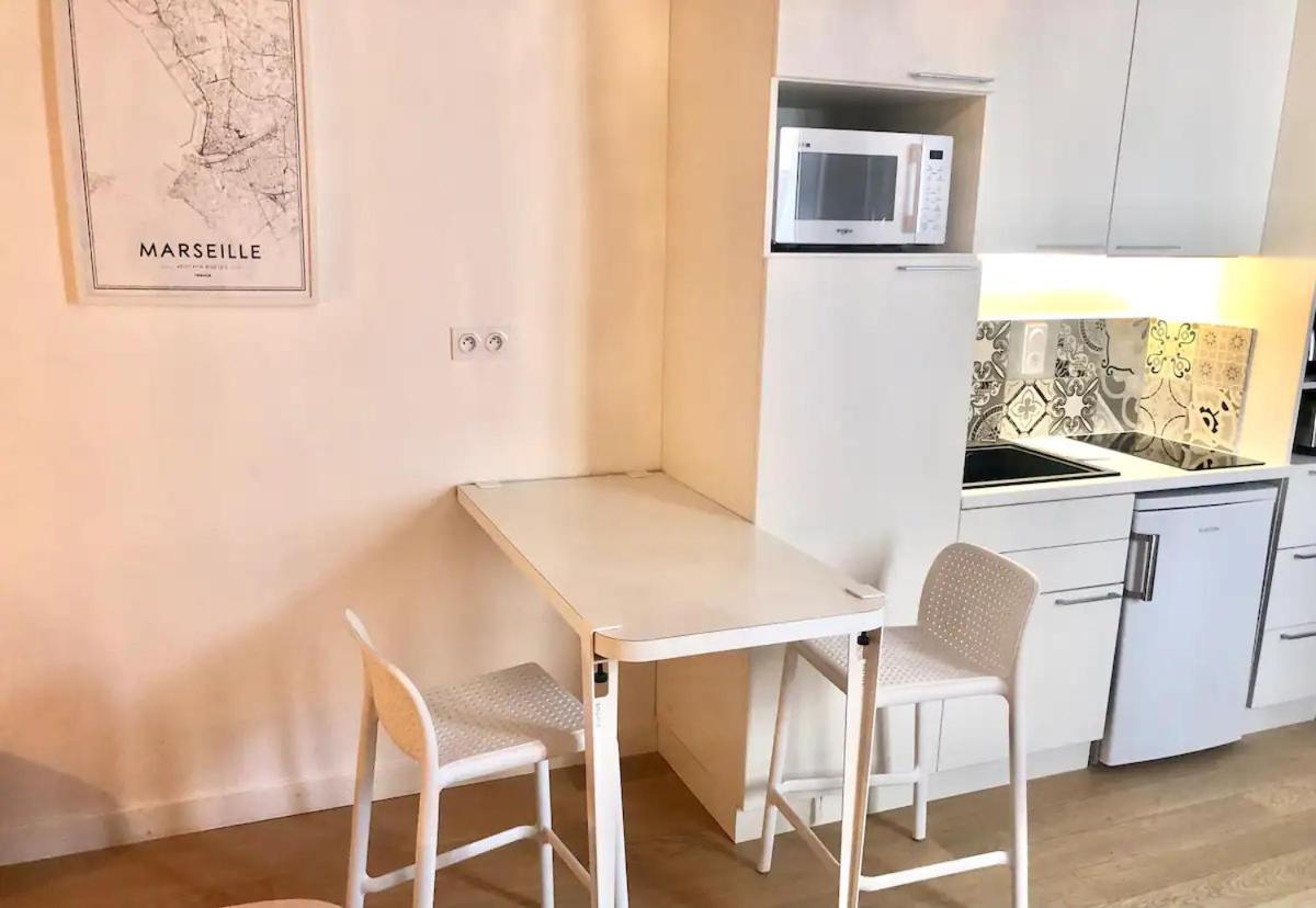 Design Suites Vieux Port マルセイユ エクステリア 写真