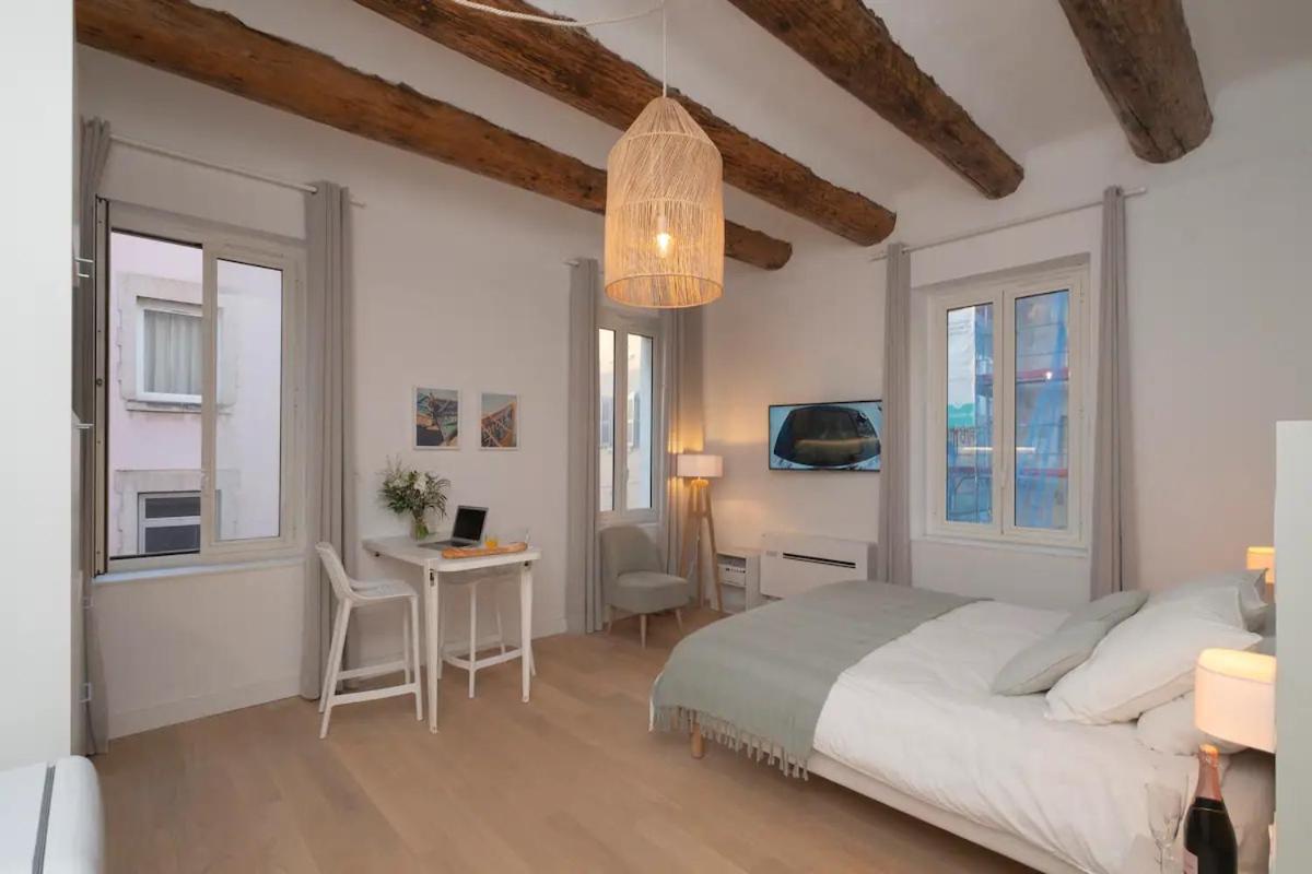 Design Suites Vieux Port マルセイユ エクステリア 写真
